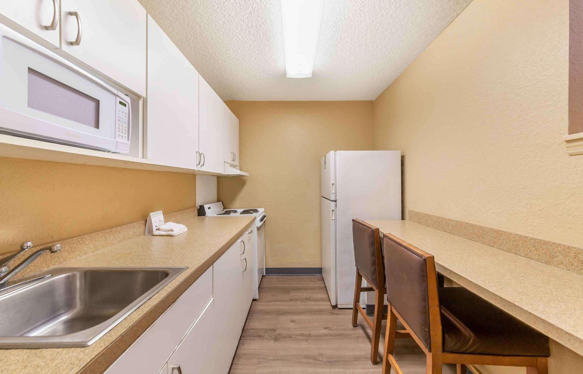 Extended Stay America Suites - Fort Lauderdale - Cypress Creek - Nw 6Th Way Ngoại thất bức ảnh