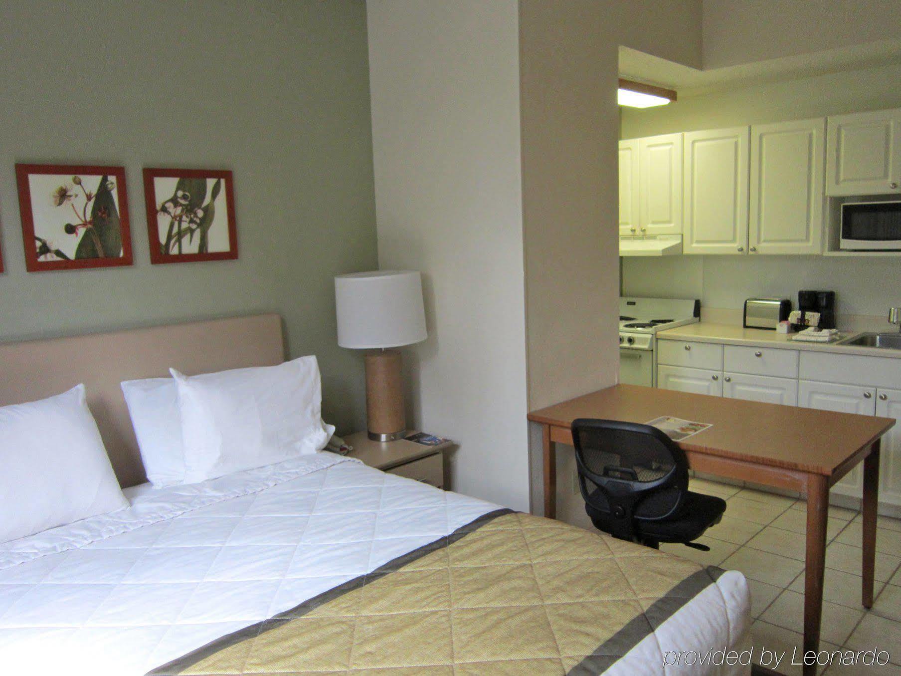Extended Stay America Suites - Fort Lauderdale - Cypress Creek - Nw 6Th Way Ngoại thất bức ảnh