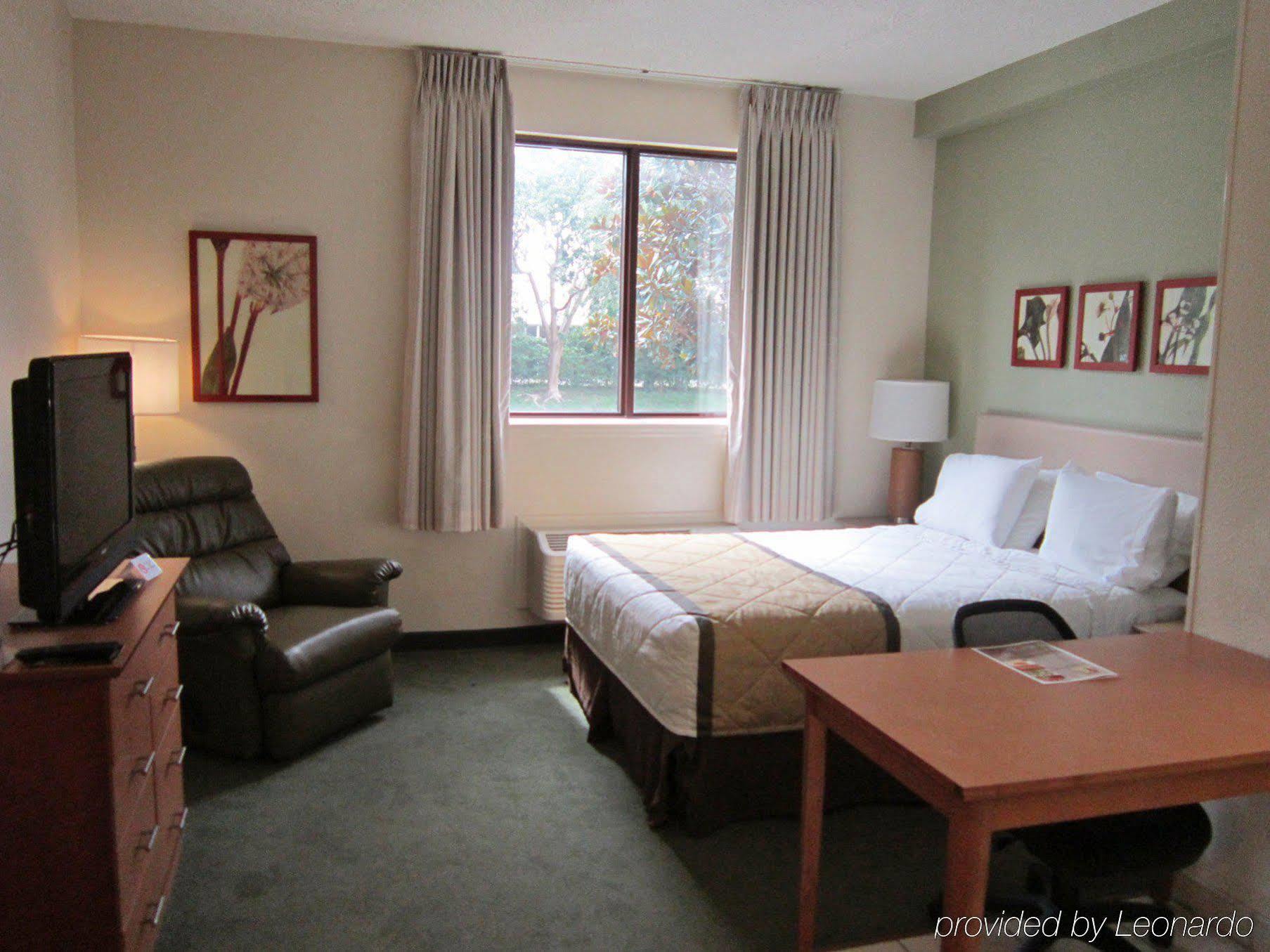 Extended Stay America Suites - Fort Lauderdale - Cypress Creek - Nw 6Th Way Ngoại thất bức ảnh