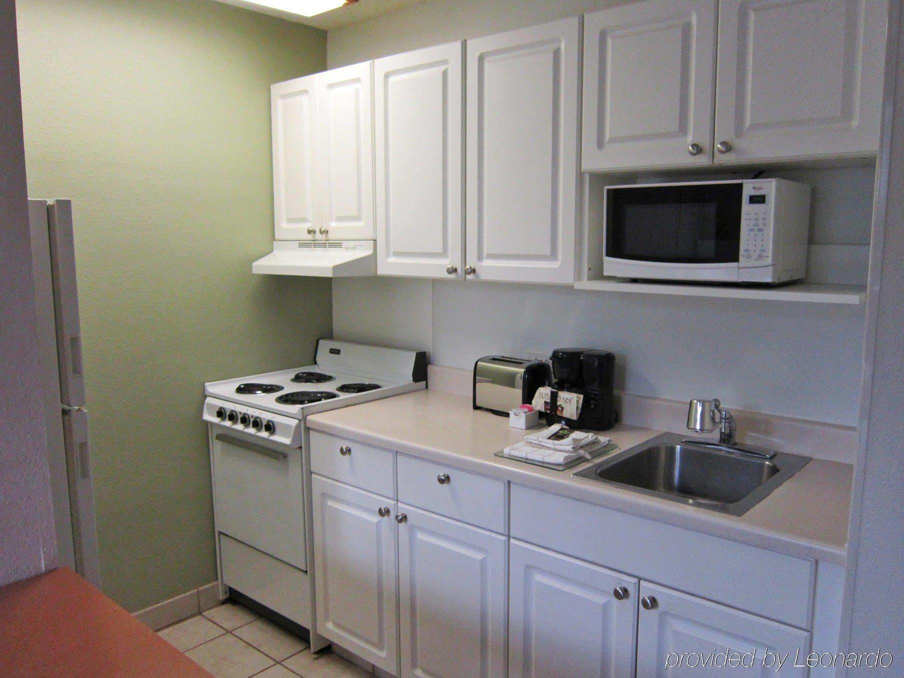 Extended Stay America Suites - Fort Lauderdale - Cypress Creek - Nw 6Th Way Ngoại thất bức ảnh